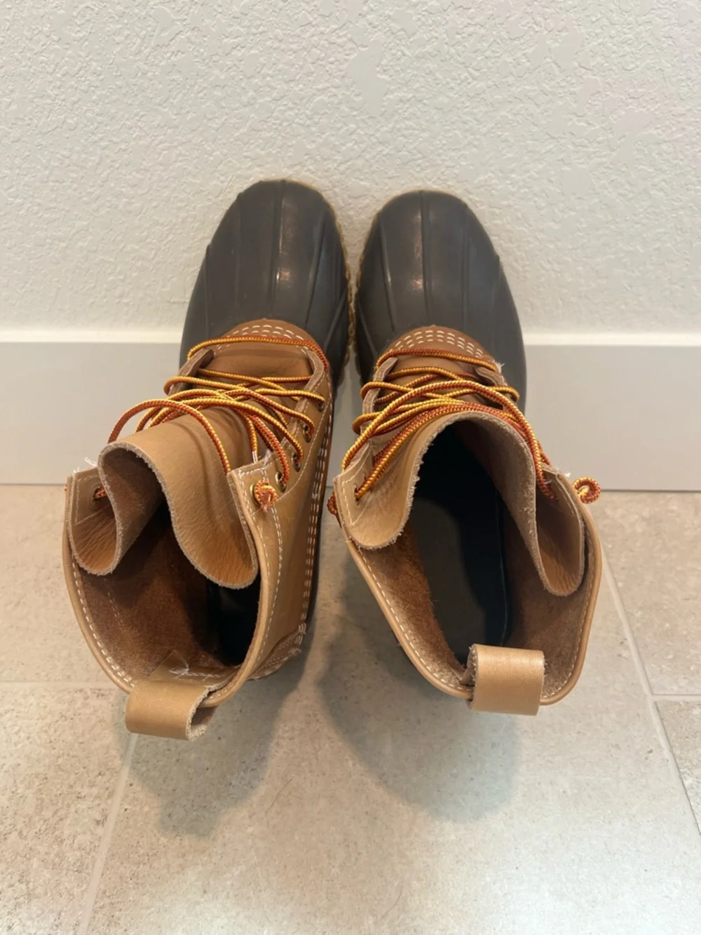 L.L.Bean Bean Boots Men’s Size 9 Made in Maine Brown Leather Duck Boots